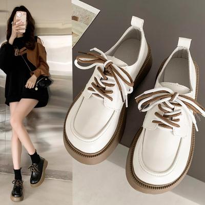 Mode Damloafers 2024 Vår Brittisk Stil Snörning Tjocksulade Mary Jane-skor för Damer Japanska Uniformsskor för Damer