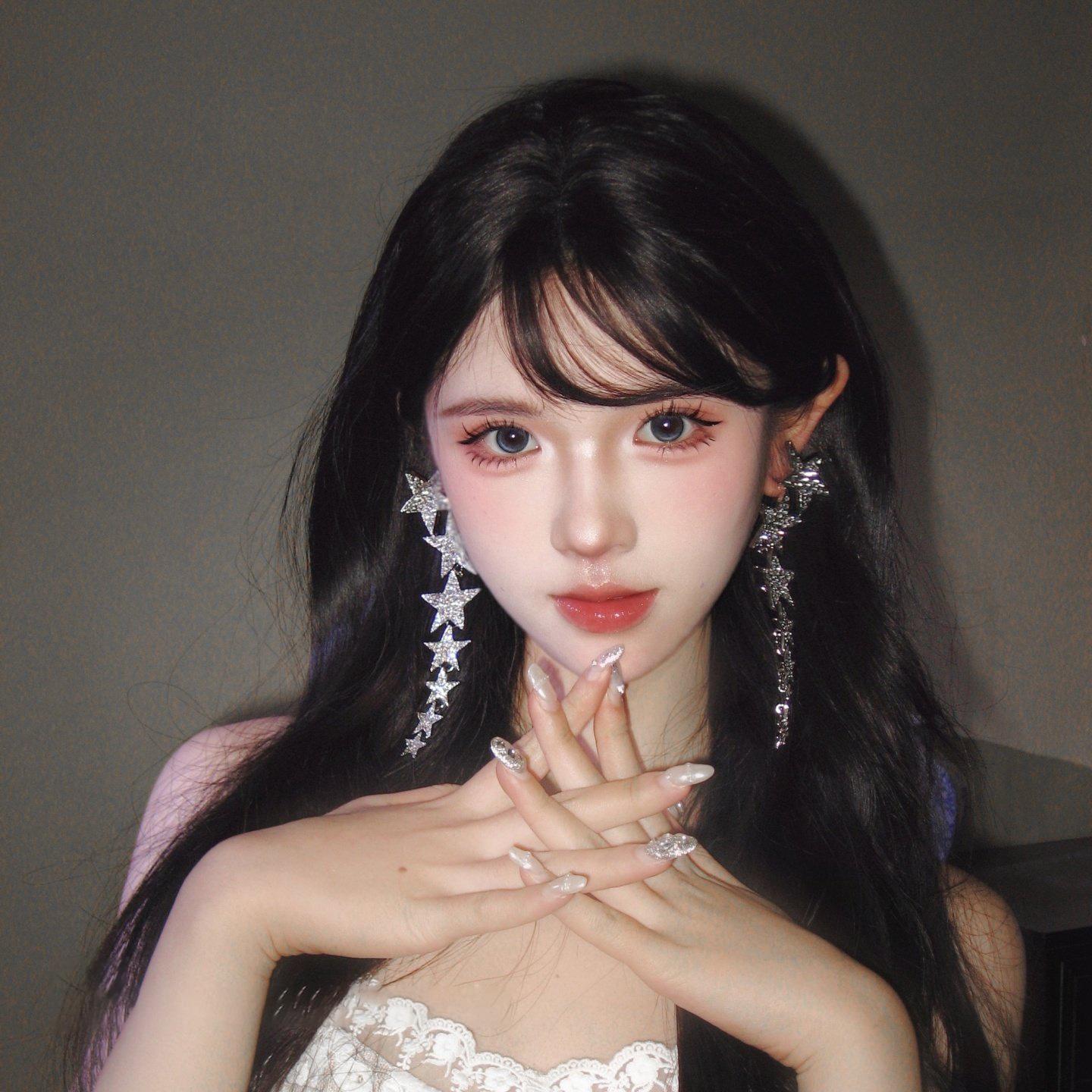 French Style Silver Needle Rhinestone Tassel Earrings - Light Luxury and Versatile