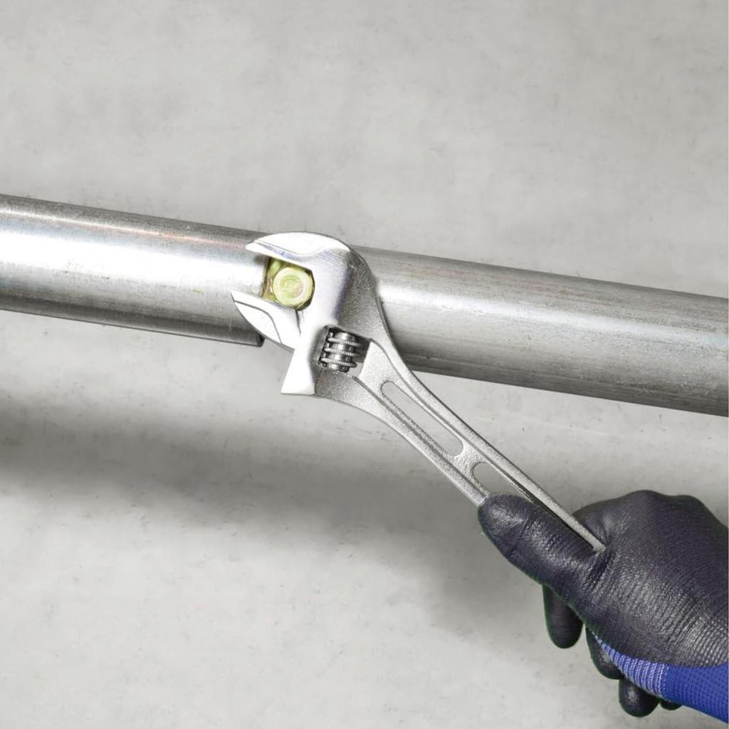 Takagi GISUKE Lightweight Wide Adjustable Wrench 250mm Opening 17mm Gear Wrench Working In Tight and At +1 (LWMW250+1) [Maximum Width Approx. 36mm]