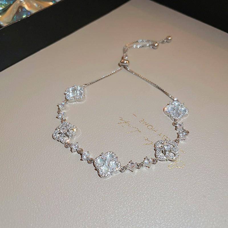 Zircon Flower Simple Niche Bracelet Light Luxury High Sense Fashion Versatile Bracelet Temperament Personalized Jewelry Women