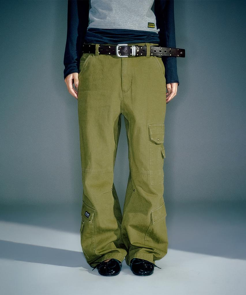 Beikeonteuakaibeu (Women) Rowan Cargo Pants Khaki