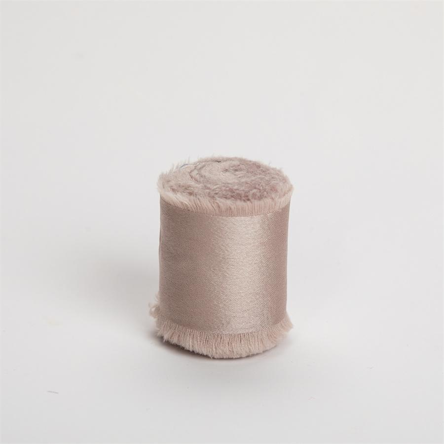 1 Roll 5 yards Frayed Edged Satin Handmade Smooth Soft Ribbon For Wedding Invitation Bouquets Birthday Party DIY Decoration Gift
