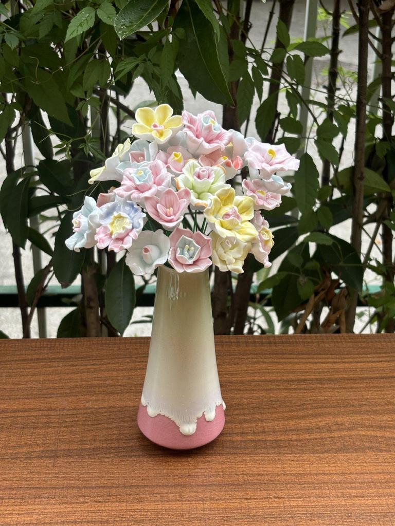 Handmade High-Temperature Ceramic Flower Bouquet Ornament