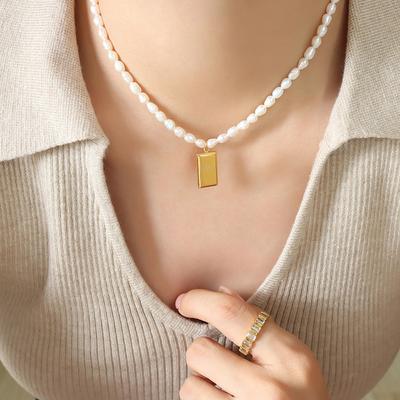 French Elegance Temperament Does Not Fade Freshwater Pearl Chain Gold Brick Gold Bar Shape Pendant Necklace Jewelry