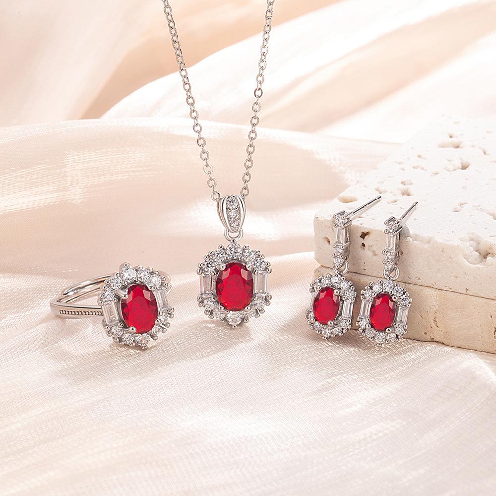 925 Sterling Silver Light Luxury Premium Red Oval Zircon Necklace Ring Earrings Three-piece Jewelry Set Birthday Party Gift серебряный