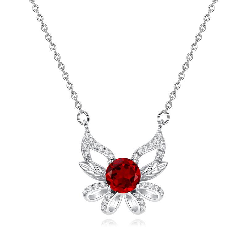 

Original design natural crystal stone butterfly necklace women s s925 sterling silver light luxury niche high-end collarbone chain jewelry gift 925 silver