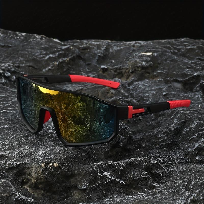 A Pair of Full Frame One Piece Unisex Decorative Fashion Glasses