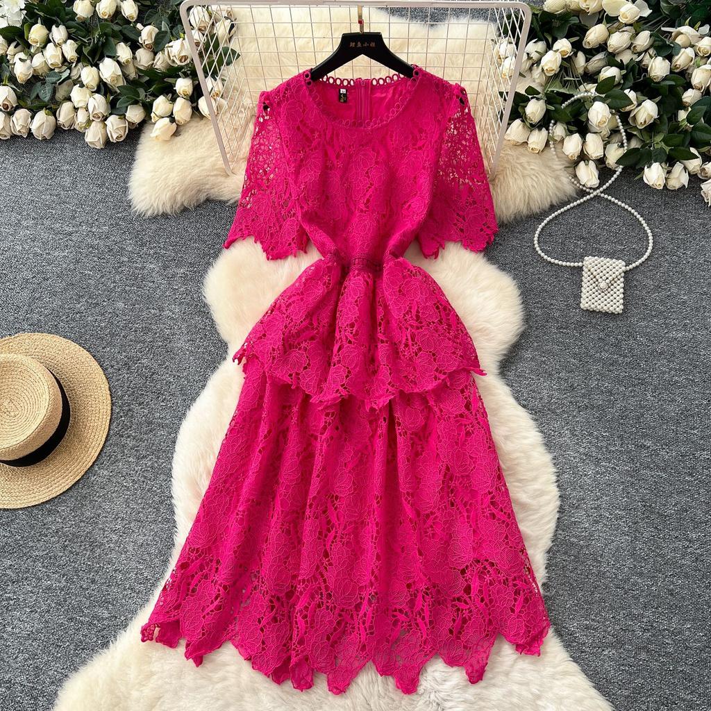 Celebrity Retro Short-sleeved Dress Women's Summer Hollow Crochet Waist Design Light and Familiar Imperial Sister Temperament Medium and Long Dress