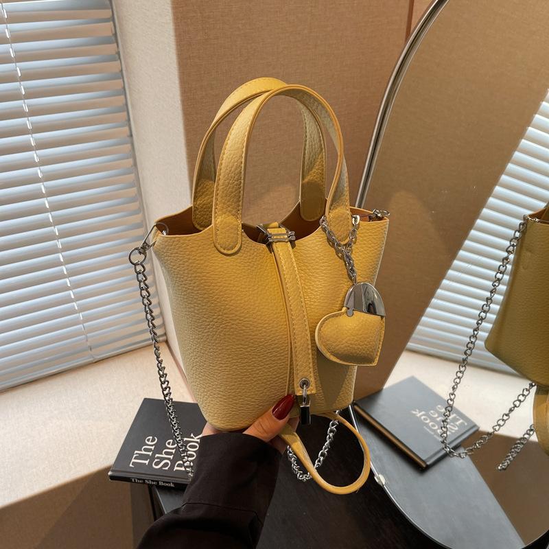 

Ручная сумка-ведро в простом повседневном стиле, женская, модная новинка 2025, сумка через плечо премиум-класса жёлтый