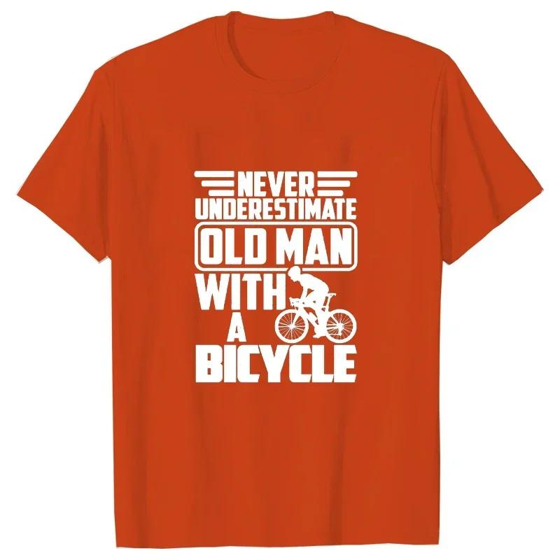 Pánské triko Nikdy nepodceňujte starého muže s potiskem na kole Trička Léto s krátkým rukávem ČERNÉ Tričko Trička Trička Oversize Košile