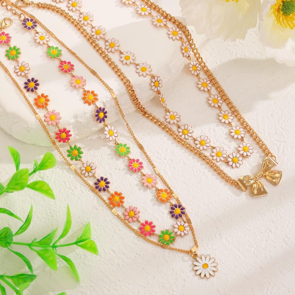 Cute Fashion Dopamine Colorful Little Daisy Flower Spliced Chain Double-layered Necklace for Women Bohemian Temperament Jewelry