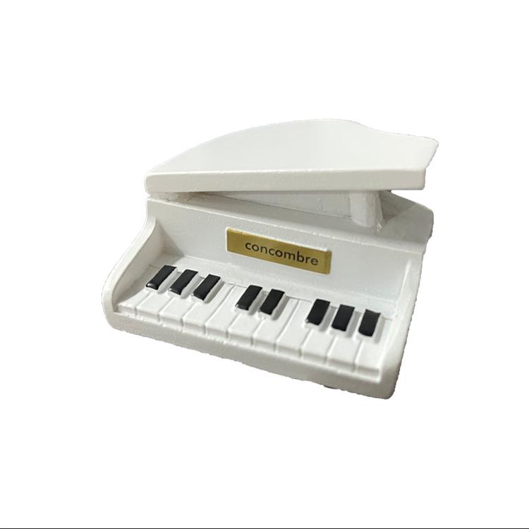 

Japanese Zakka Piano Bar Resin Miniature Ornaments for Desk Decoration and Birthday Gifts
