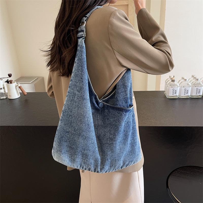 Large Capacity Denim Bag for Women, New Summer Style, Simple and Versatile Underarm Bag