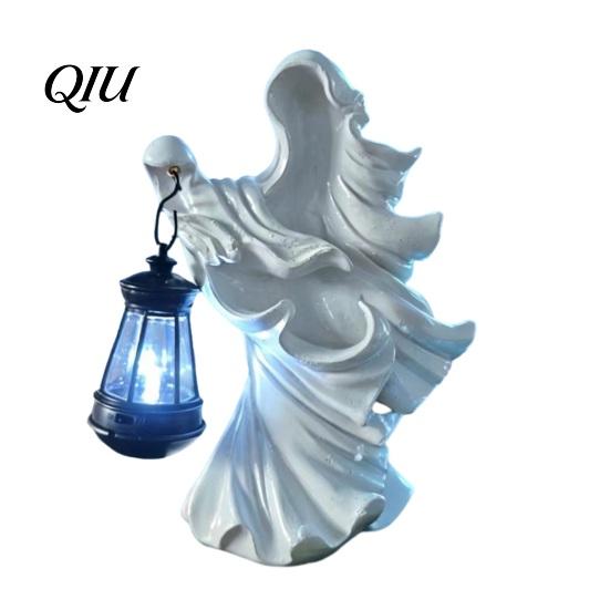 Battery Operated Spooky Light Halloween Witch Resin Lantern, Gothic Ghoul Terrifying LED Night Light, Mysterious Accessory Waterproof Hell