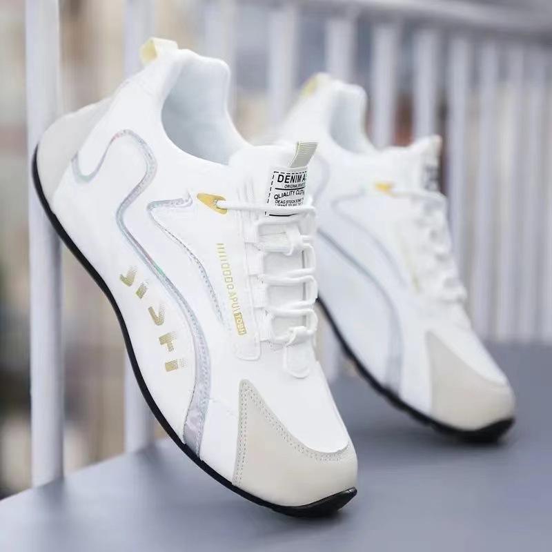 Scarpe sportive da uomo in rete casual da corsa con rialzo, leggere e traspiranti, scarpe bianche da viaggio