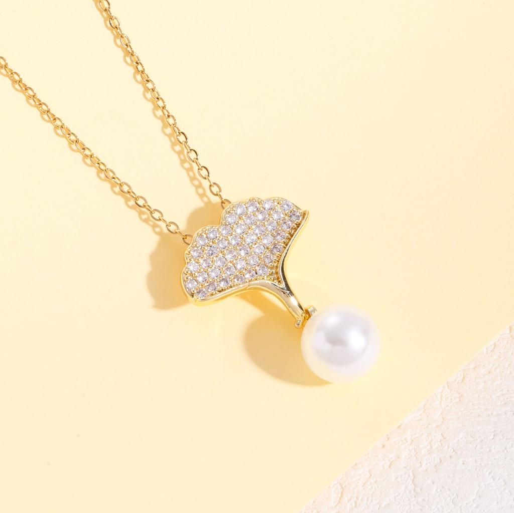 Pearl Ginkgo Biloba Necklace Women'S Light Luxury Premium Zircon Pendant Earrings Set