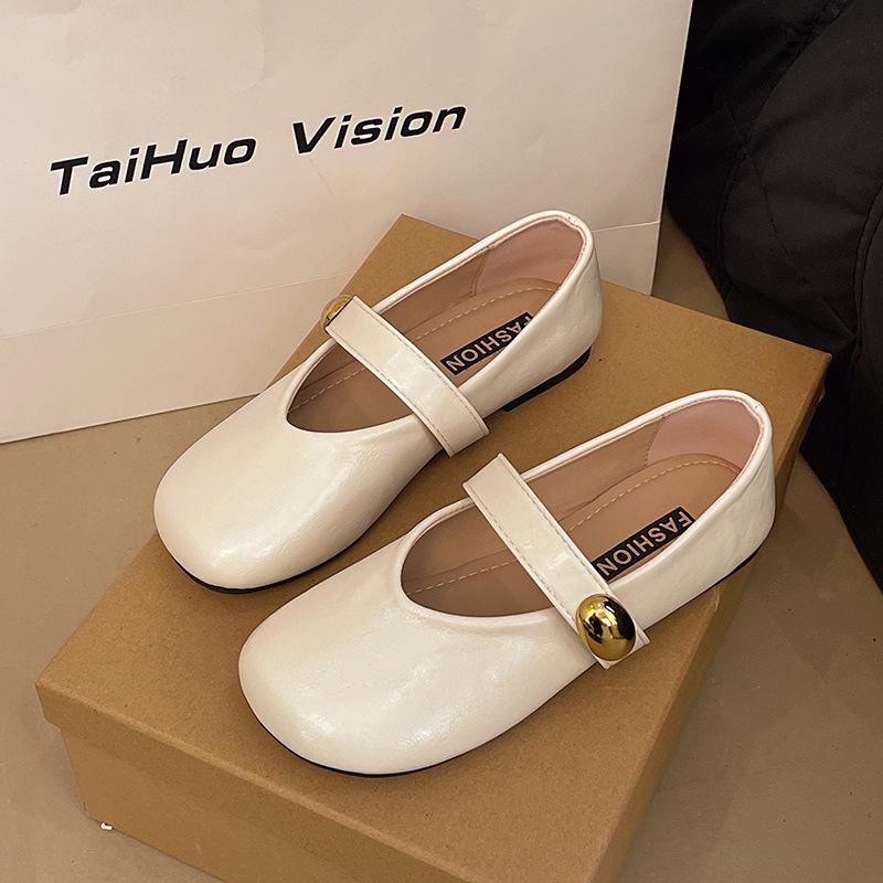 

Туфли Мэри Джейн из мягкой кожи, маленькие кожаные туфли 2025 года, весна-лето, новинка, вечерний бриз с юбкой, одна педаль, неглубокий носок, одинарные туфли для женщин 35 бежевый