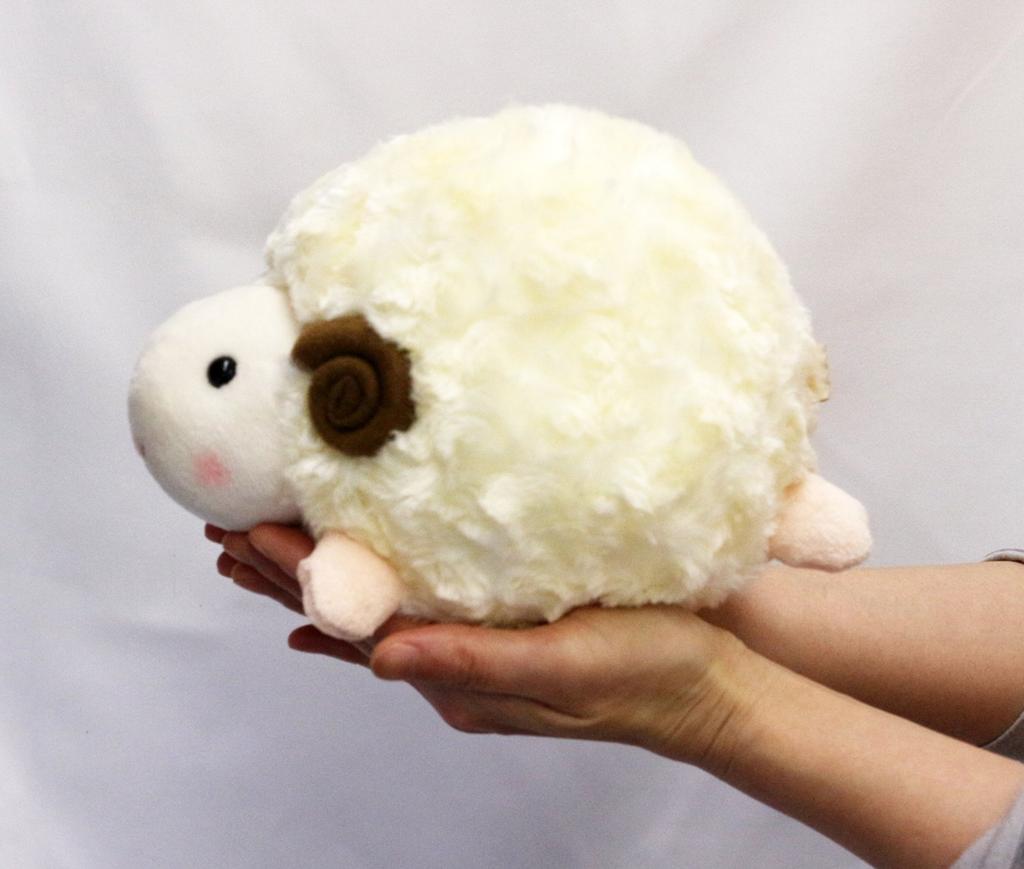 Marucchi Sheep Large Ivory 533-0160