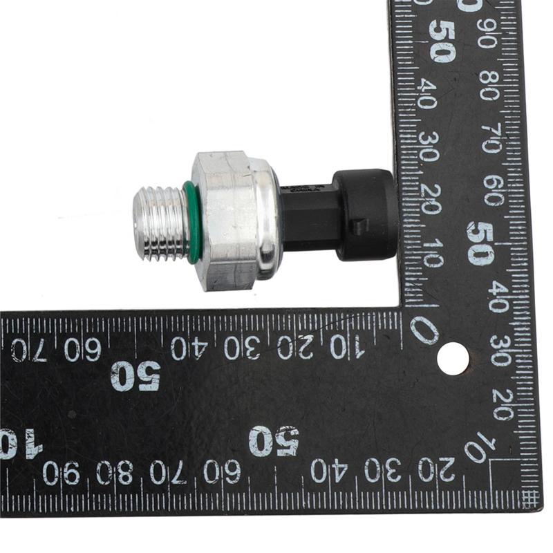 6735420017 Oil Pressure Sensor Car A6735420017 15CP3-27 15CP327 For Mercedes Benz
