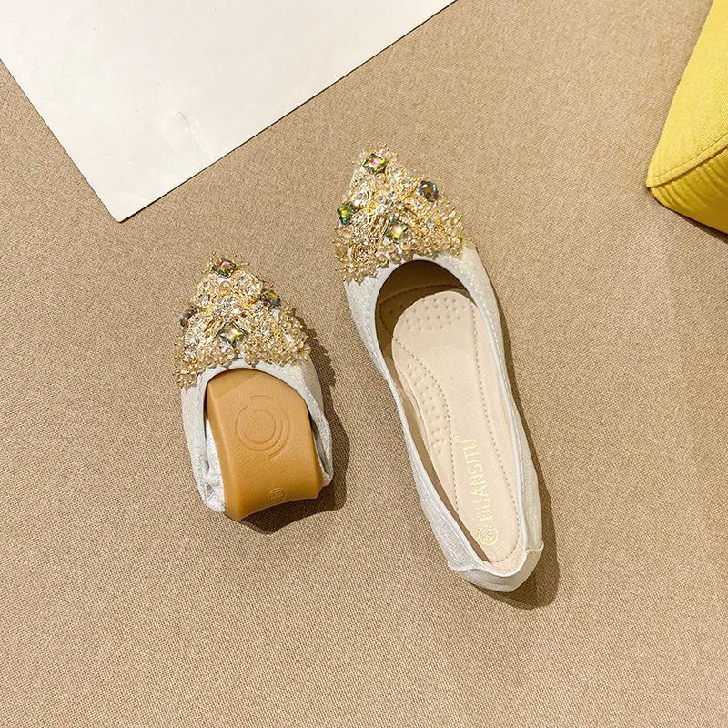 

Модные женские мокасины больших размеров 33-45, золотые/серебристые, на плоской подошве, одинарные, складные балетки, удобные слипоны, хрустальные лоферы, женские 34 серебряный