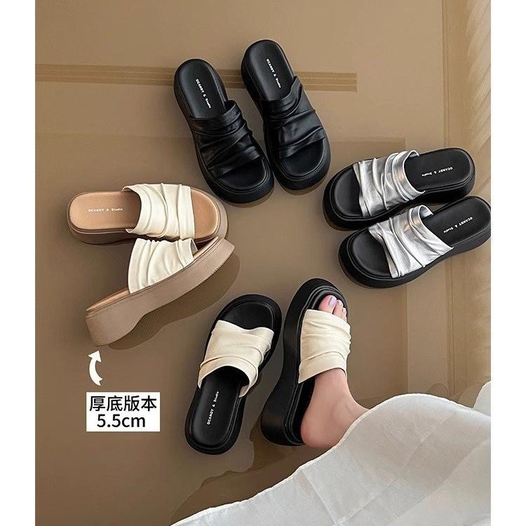 Wrinkled leather thick-soled one-word slippers women's 2025 summer new versatile casual outer wear muffin sole heightening sandals