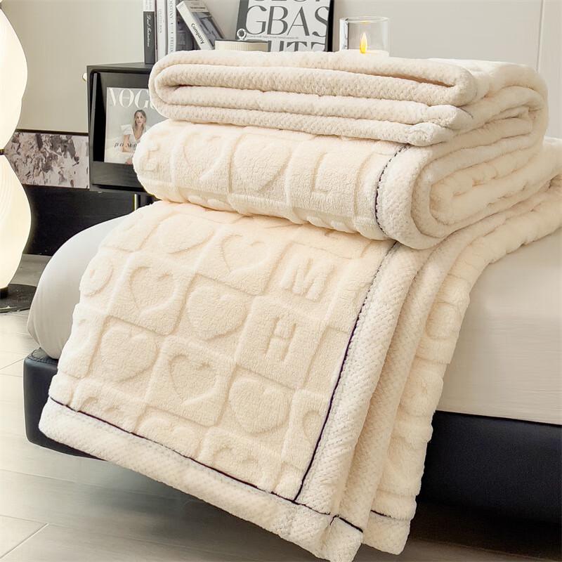 

LISM Love Heart Knitted Velvet Throw Blanket
