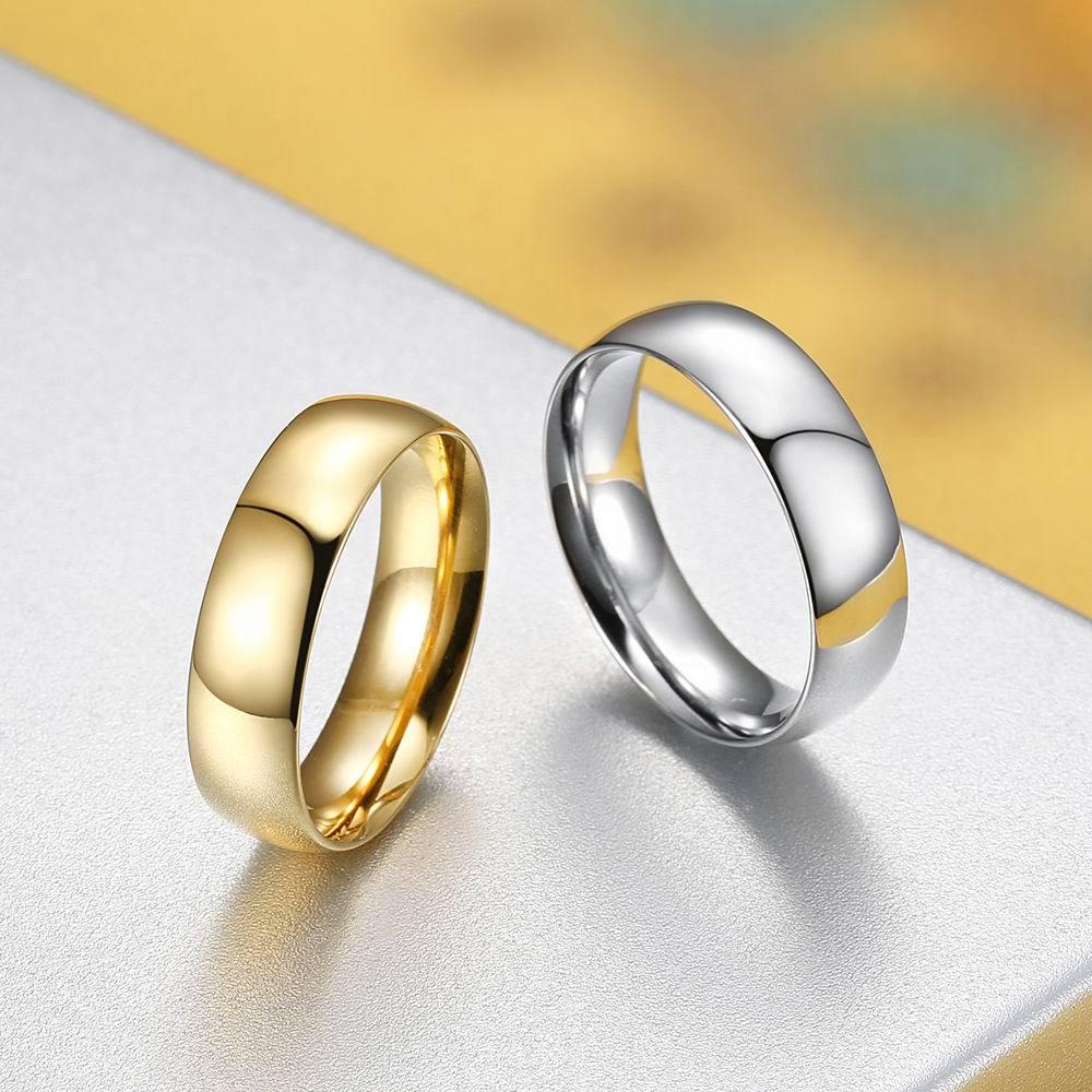 Korean Style Titanium Steel Couple Rings: Gold Polished Simple King or Pinky Ring for Men and Women