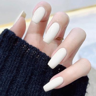 24 pezzi crema bianco semplice tinta unita bianco manicure unghie finte medio lungo quadrato pezzo di chiodo europeo e americano indossabile manicure