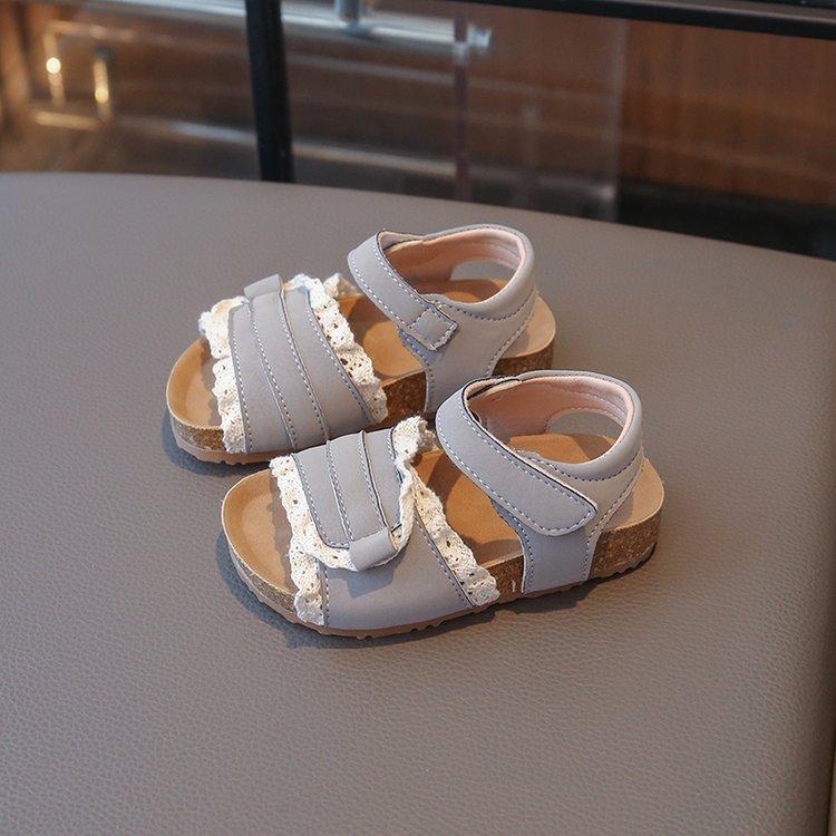 

Girls sandals 2025 summer new children s baby girl shoes soft-soled little princess foreign style open-toed sandals summer shoes 31 серый