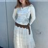 Girls' Retro Slim-Fit Off-Shoulder Long Sleeve T-shirt with Artistic Notes