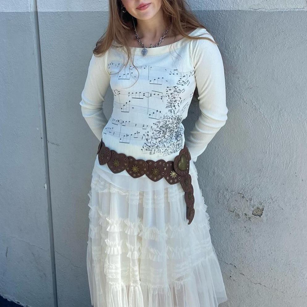 Girls' Retro Slim-Fit Off-Shoulder Long Sleeve T-shirt with Artistic Notes