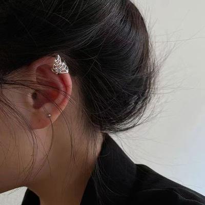 Hollow Butterfly Clip Earrings for Women Exquisite Vintage U-Shaped Ear Cuff Sweet Casual Versatile Jewelry Gift Pour Femme 2026