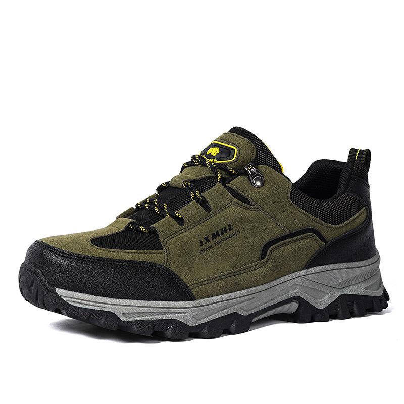 Winter outdoor non-slip and wear-resistant mountaineering shoes waterproof travel shoes soft-soled sports and leisure shoes