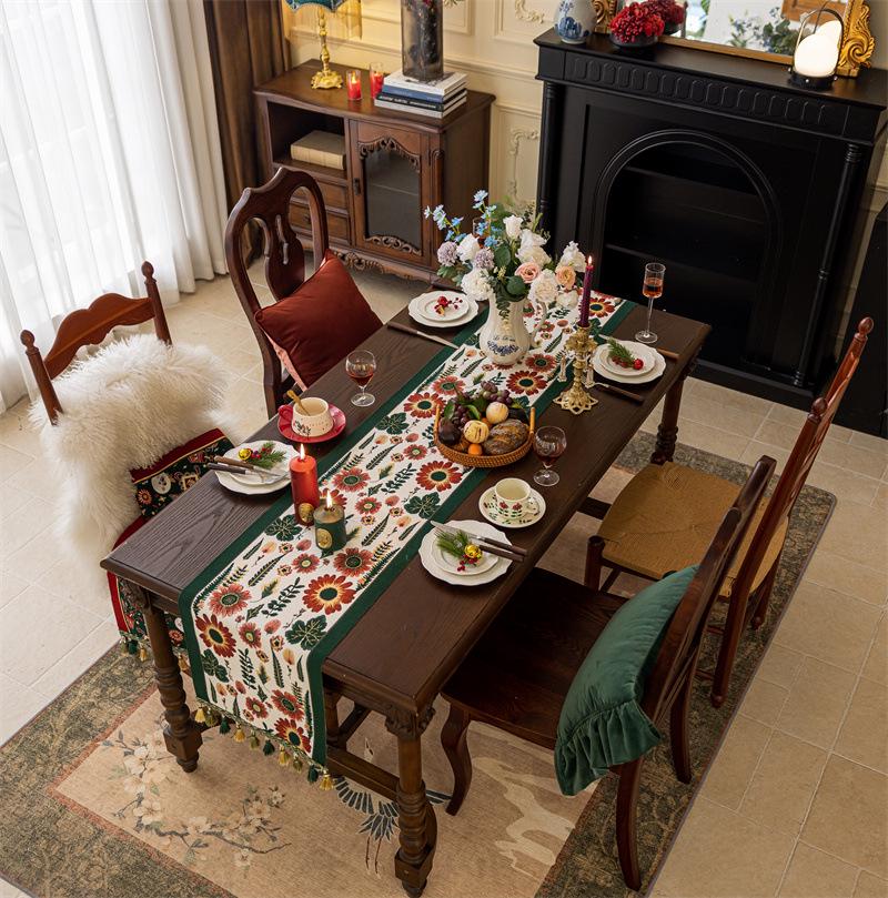 American Retro Ethnic Jacquard Table Runner with Tassels - Polyester