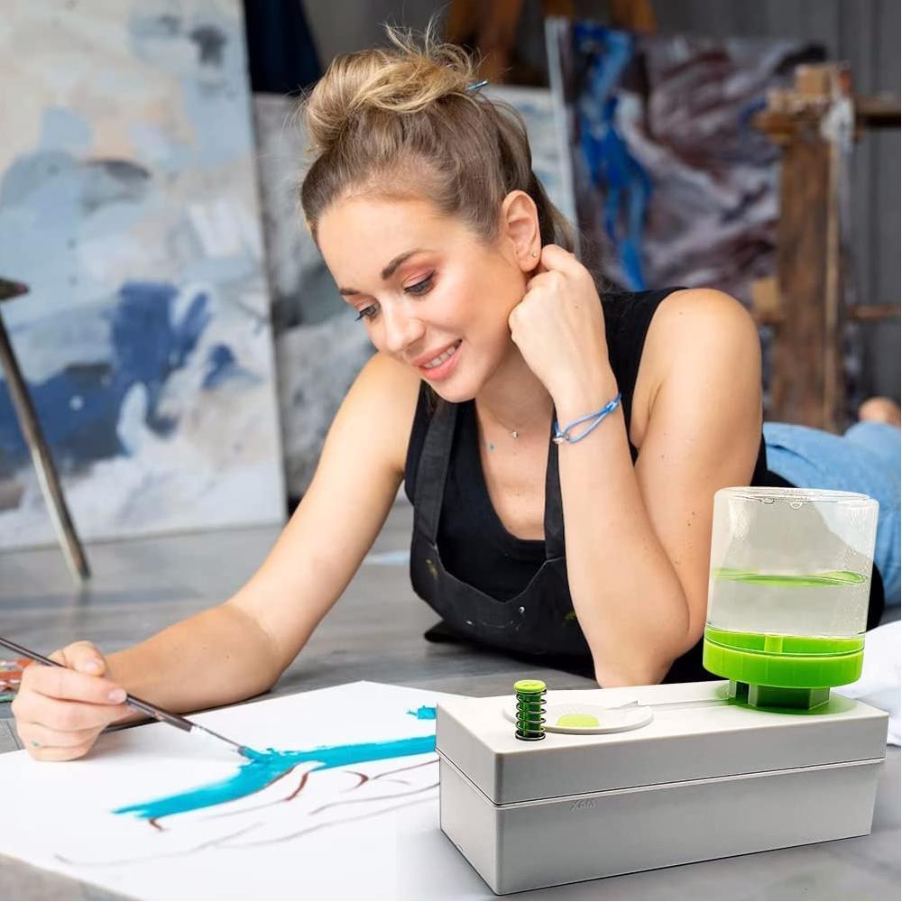 1Pc Tragbarer multifunktionaler Pinselreiniger für Acryl- und Aquarellfarben