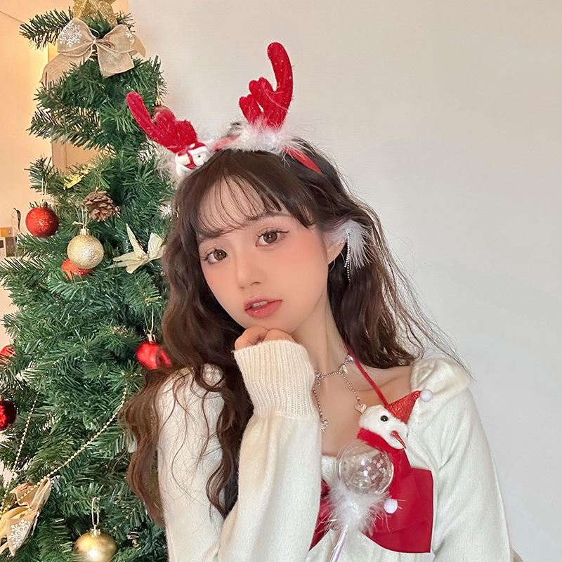 Red Antler Pompon Hair Clip: Sweet Christmas Bow Headband for Women