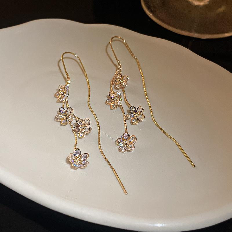 Real gold electroplated zircon flower fringed earrings Korean fashion temperament earrings sweet high-end earrings women