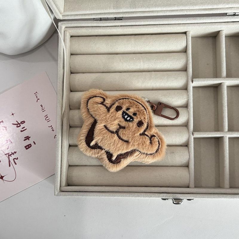 2Pcs Cartoon Cockroach Plush Keychain Stuffed Animal Doll Keyring Lovely Backpack Pendant Car Key Holder Decoration Gifts