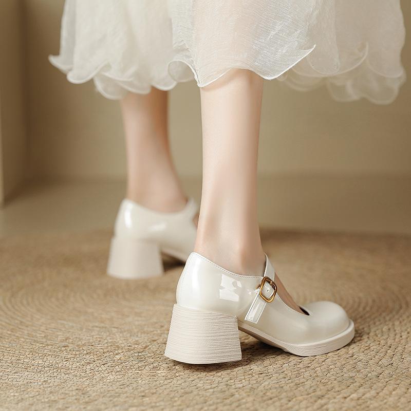 2025 New Korean Version One-word with High Heels and Light Mouth Single Shoes French Temperament Mary Jane Shoes Women's Spring Comfort and Versatil
