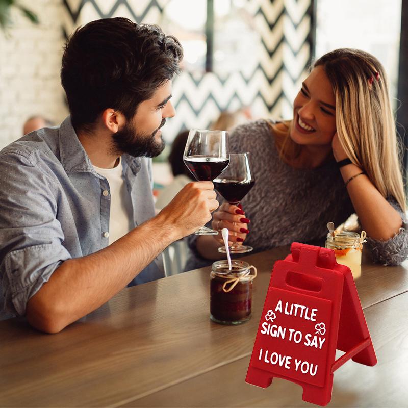 A Little Sign To Say I Love You Couple Sign Plaques I Love You Small Sign Ornaments Romantic Home Decor Cute Love Language Sign