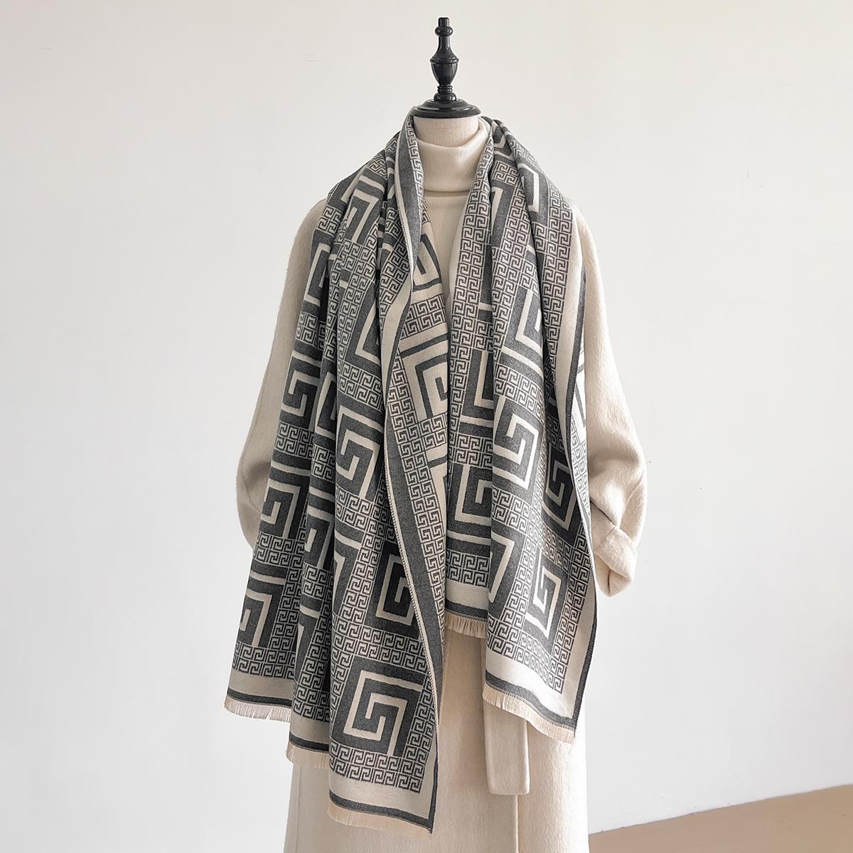 

Новый бренд Элегантный двухсторонний шарф Мягкий Теплый Бахрома Пашмина Шаль Осень и Зима Уличный Защита от Холода Ветрозащитный Плед