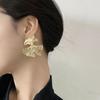 Exaggerated Ear Clips Without Ear Piercings Simple Ginkgo Leaf Earrings Fashionable Ear Accessories