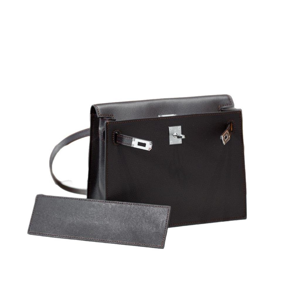 Selected leather dance bag, backpack, messenger bag, dinner bag, exquisite clutch bag, underarm shoulder bag.