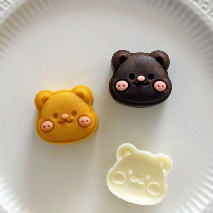 Cartoon Bear Cookie Mooncakes Mold Dishwasher Safe ABS Stainless Steel Materials For Family Baking Activity