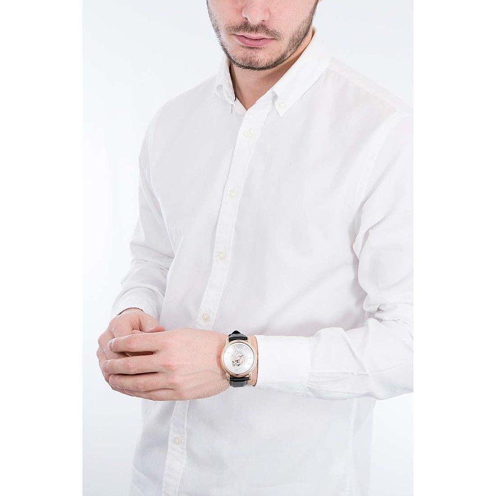 Emporio Armani AR60013 Automatische Herrenuhr mit schwarzem Lederarmband