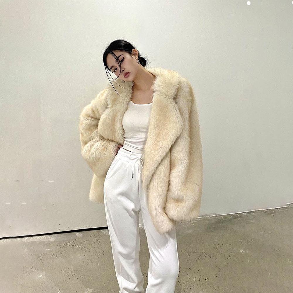 

Зимняя мода Ins для девочек, свободное градиентное меховое пальто, женская толстая теплая верхняя одежда, пушистая куртка из искусственного меха L жёлтый