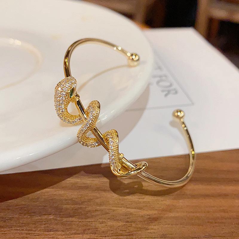 Versatile Zirconia Serpent Open Bracelet - Stylish & Elegant Hand Jewelry for Daily Wear