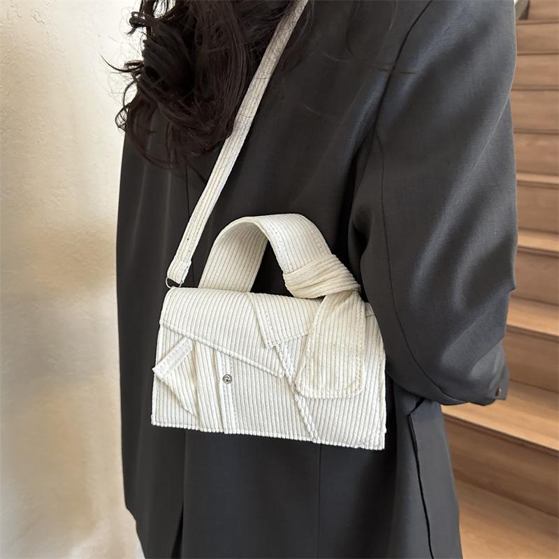 Niche Design Denim Handbag Bag Women's Spring New Oblique Span Bag Fashionable Shoulder Commuter Small Square Bag
