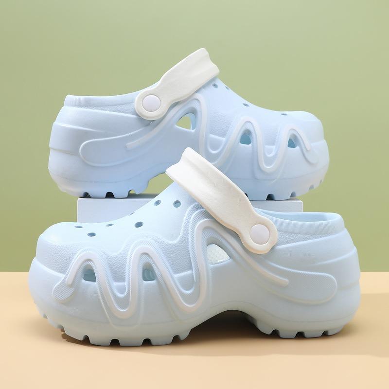 Men's Hole Shoes Summer Wear Sports Driving Two Wear Non-slip Slippers Outside the Beach Bag Head Sandals