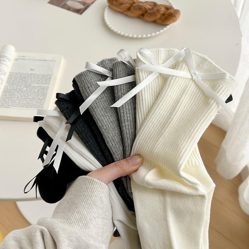 Japanese JK Sweet Bowknot Tied Middle Tube Socks Women Heel Bow Socks Casual Black White Pile Socks Girls Sports Cotton Socks